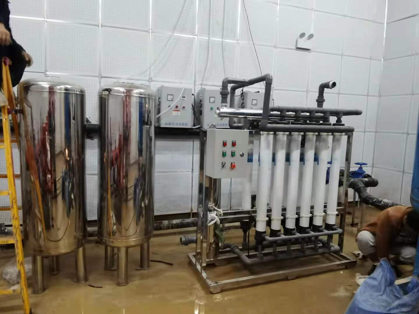 5吨/时超滤净水设备，V8娱乐官方网站（中国）有限公司超滤水处理设备
